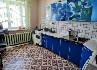 Продам 2-ком. квартиру, 48 м2, Якутск, улица Олега Кошевого, 71, микрорайон Марха