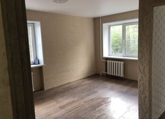 Продаю 1-комнатную квартиру, 30 м2, Волгоград, Университетский проспект, 92, Советский район