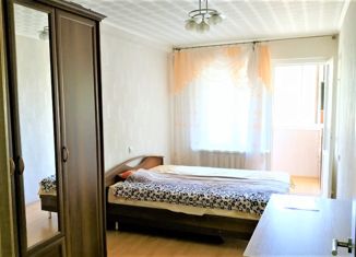 Сдаю в аренду двухкомнатную квартиру, 50 м2, Пятигорск, улица Панагюриште, 10