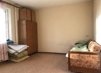 Продажа 2-комнатной квартиры, 60.1 м2, Никольское, Октябрьская улица, 17