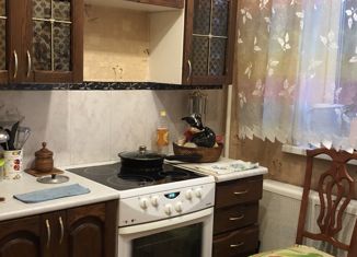 Продается 3-комнатная квартира, 62 м2, Москва, улица Шолохова, 11, улица Шолохова