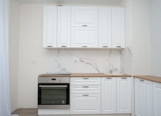 Продаю 2-комнатную квартиру, 41.8 м2, деревня Царёво, улица Петра Гаврилова, 24