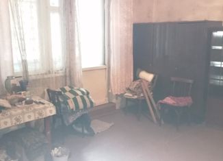 Продам 2-ком. квартиру, 50 м2, Барнаул, улица Островского, 8, Ленинский район