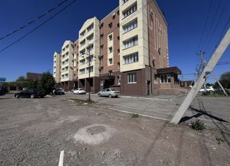 1-комнатная квартира на продажу, 46.6 м2, Оренбургская область, улица Суворова, 40Б