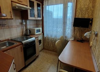 Продаю 2-комнатную квартиру, 47.9 м2, Мурманск, улица Алексея Хлобыстова, 20к1