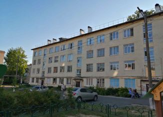 Трехкомнатная квартира на продажу, 66.5 м2, Рошаль, улица Октябрьской Революции, 4