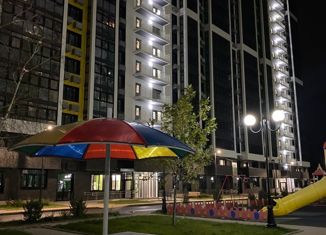 Продам 2-комнатную квартиру, 61.5 м2, Краснодар, ЖК Фреш, улица имени Валерия Гассия, 4/7лит2