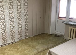 Продажа 2-ком. квартиры, 43.7 м2, Альметьевск, улица Ризы Фахретдина, 24