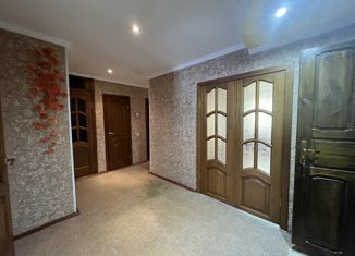 Продаю 4-комнатную квартиру, 78 м2, Тюкалинск, 1-я Дорожная улица, 27