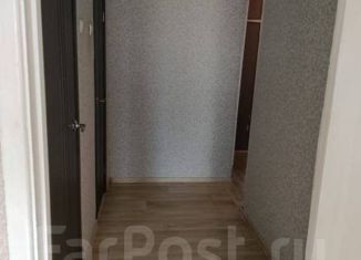 Продается двухкомнатная квартира, 53 м2, Артём, Михайловская улица, 9