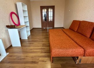 3-комнатная квартира на продажу, 67 м2, Элиста, 8-й микрорайон, 58