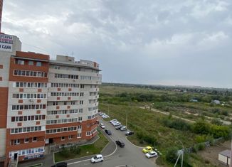 Продажа 2-ком. квартиры, 64.7 м2, Омск, улица 1-я Красной Звезды, 71, ЖК Созвездие