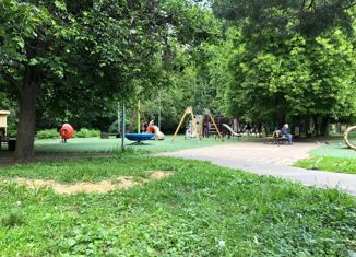 Трехкомнатная квартира на продажу, 53.3 м2, Москва, Перекопская улица, 30, Перекопская улица