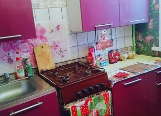 Двухкомнатная квартира на продажу, 44 м2, посёлок городского типа Красногорский, улица Победы, 25