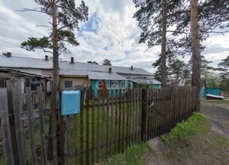 Продается трехкомнатная квартира, 58.1 м2, село Верхотомское, Школьная улица, 5