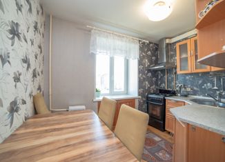 3-комнатная квартира на продажу, 57.2 м2, Екатеринбург, улица Начдива Онуфриева, 24к2, улица Начдива Онуфриева