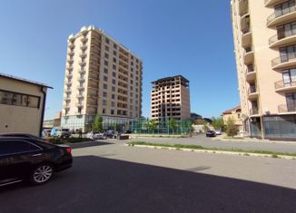 Продается двухкомнатная квартира, 93 м2, Дагестан, улица Ирчи Казака, 53Гк1