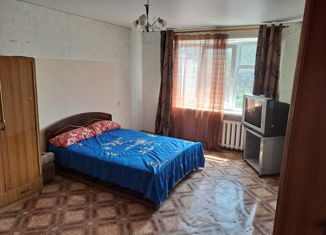 Продается 1-комнатная квартира, 29.7 м2, Геленджик, улица Свердлова, 19