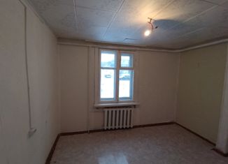 Продажа 2-комнатной квартиры, 47.4 м2, Качканар, переулок Строителей, 6