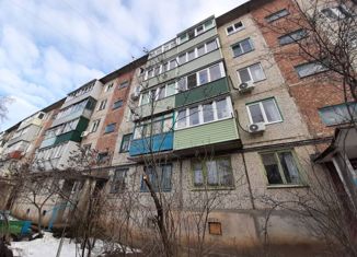 Продажа 2-ком. квартиры, 44 м2, Камышин, 3-й микрорайон, 18