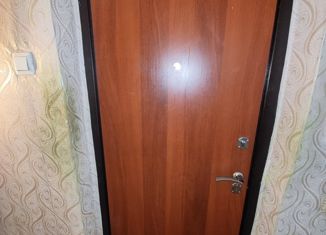 Продаю комнату, 18 м2, Лениногорск, проспект Ленина, 2А