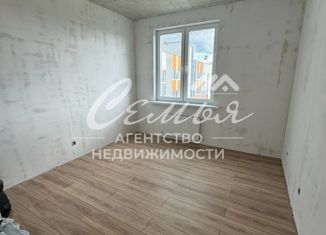 Продаю 2-ком. квартиру, 56.7 м2, Ялуторовск, улица Свободы, 236