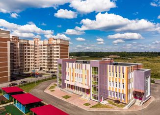 Продается 2-комнатная квартира, 72 м2, деревня Ивановское, улица Семёна Гордого, 1