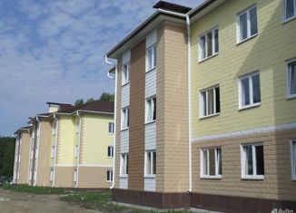 Продам 3-ком. квартиру, 64 м2, Учалы, улица Горького, 8Б