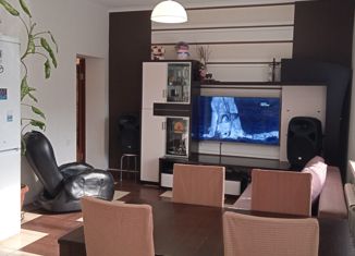 Продаю дом, 130 м2, Ростов-на-Дону, 2-й Хлопковый переулок, 8, Советский район