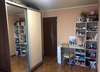 2-комнатная квартира на продажу, 48 м2, Тюмень, улица Жуковского, 82, Ленинский округ