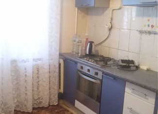 Продается двухкомнатная квартира, 54 м2, Псковская область, улица Лепешинского, 10