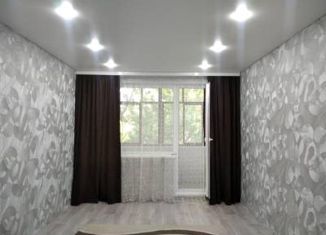 Продам 2-ком. квартиру, 45 м2, Оренбург, улица Берёзка, 8/1, жилой район Степной