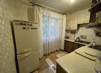 Продажа 2-ком. квартиры, 45.2 м2, Кимры, улица Чапаева, 17