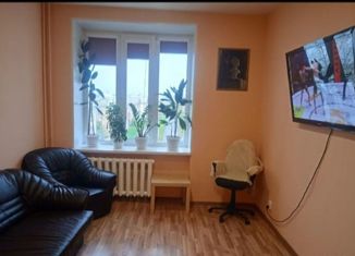 Продам 1-комнатную квартиру, 37.2 м2, Краснотурьинск, улица Ленинского Комсомола, 27