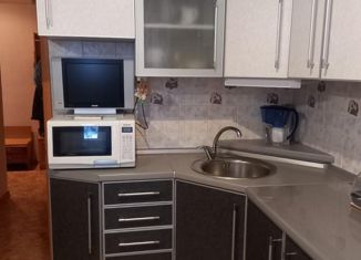 Продаю двухкомнатную квартиру, 50.2 м2, Кремёнки, улица Дашковой, 1