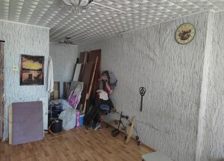 Продается однокомнатная квартира, 35 м2, Салават, улица Калинина, 54А