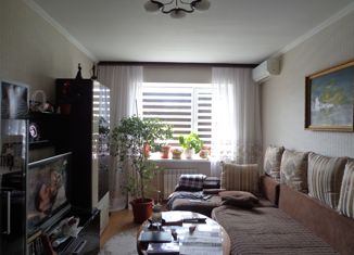Продажа трехкомнатной квартиры, 78.3 м2, Невинномысск, улица Апанасенко, 19А