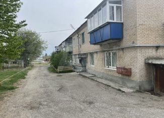 Продам двухкомнатную квартиру, 42.2 м2, село Кичигино, улица Крылова, 8