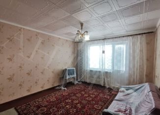 Продам 3-комнатную квартиру, 61.6 м2, Будённовск, 8-й микрорайон, 8