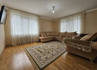 Продам 4-комнатную квартиру, 91 м2, Кабардино-Балкариия, улица Киримова, 140