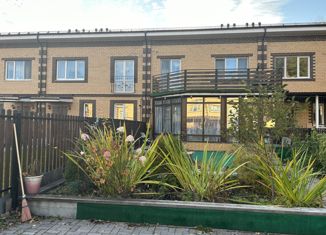 Продаю таунхаус, 120 м2, Екатеринбург, Чкаловский район, Абрикосовая улица, 16