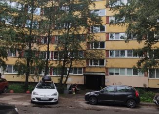 Продажа 2-комнатной квартиры, 43.9 м2, Санкт-Петербург, Серебристый бульвар, 26, метро Пионерская