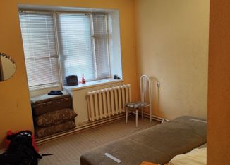 Продажа 2-комнатной квартиры, 57.6 м2, Урай, улица Механиков, 31