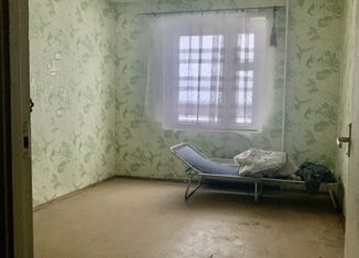 Продам двухкомнатную квартиру, 58 м2, Колпино, Оборонная улица, 8