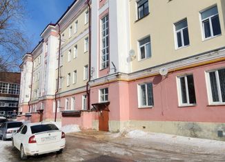 Продажа 3-комнатной квартиры, 90.4 м2, Мичуринск, улица Герасимова, 2