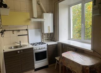 Двухкомнатная квартира на продажу, 40 м2, Боровск, Московская улица, 32