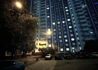 Продается 2-комнатная квартира, 58.2 м2, Москва, район Раменки, Мичуринский проспект, 37