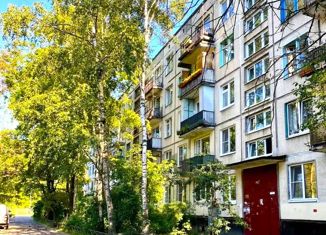 Продажа 1-ком. квартиры, 31.5 м2, Санкт-Петербург, улица Солдата Корзуна, 56, муниципальный округ Ульянка