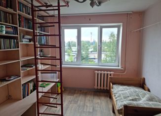 Продам 3-комнатную квартиру, 58.2 м2, рабочий посёлок Киевский, рабочий посёлок Киевский, 1