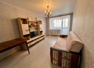 Трехкомнатная квартира на продажу, 56.5 м2, Архангельская область, проспект Ломоносова, 265к1